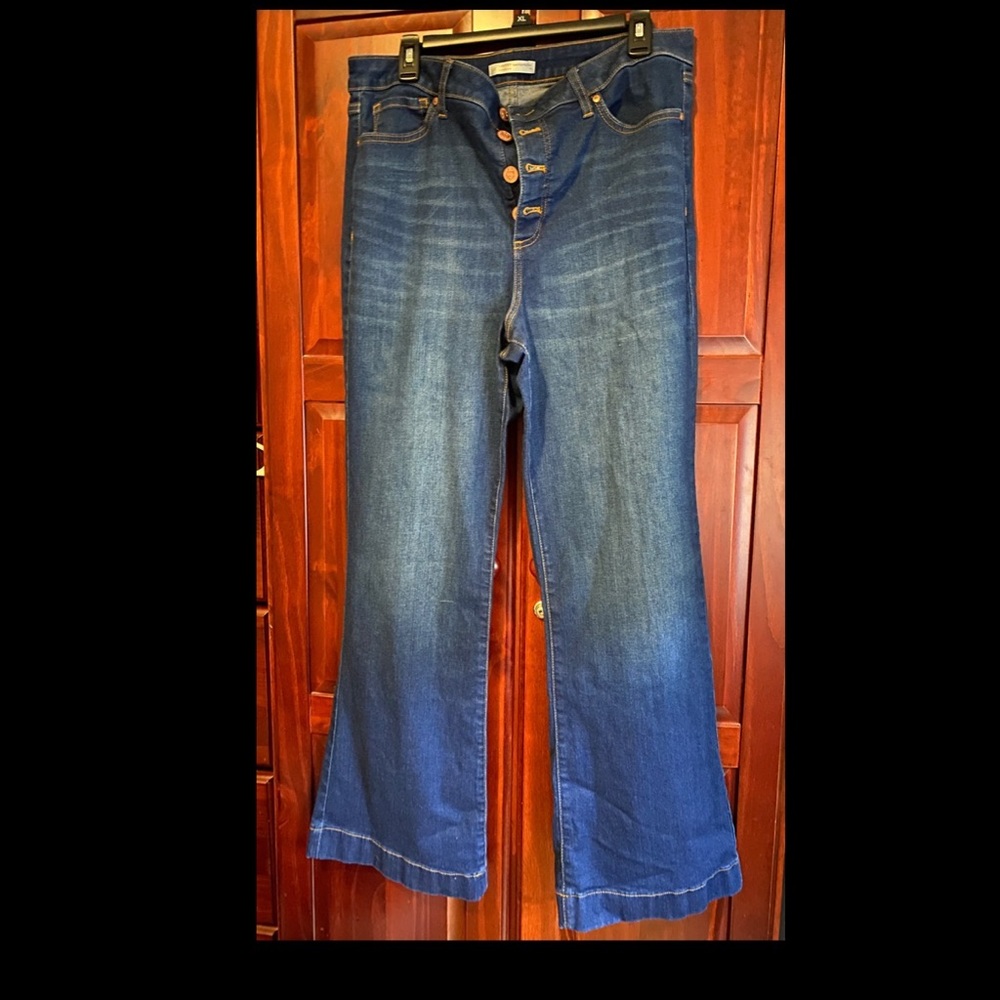 Womens size 16 flare jeans
